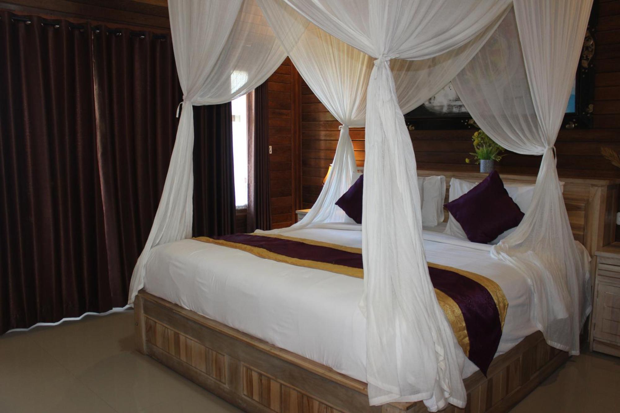 Reynten Hill Resort Batununggul Exterior foto